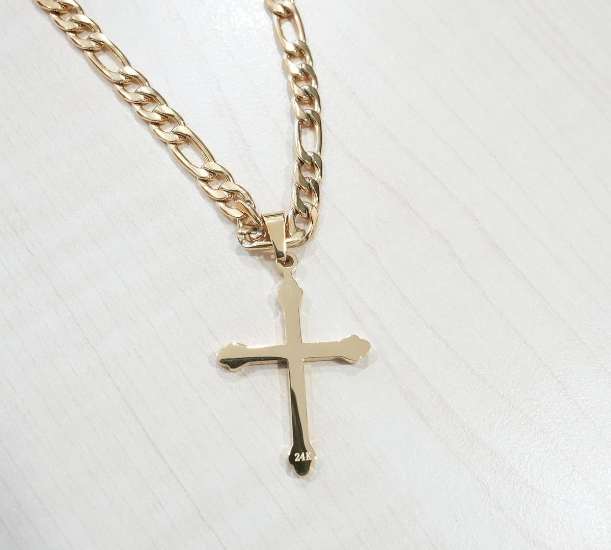 Budded Cross Necklace – 5mm Figaro Chain – 24K Gold
