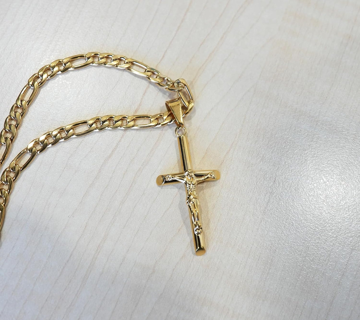 Small Crucifix Necklace – 5mm Figaro Chain – 18K Gold