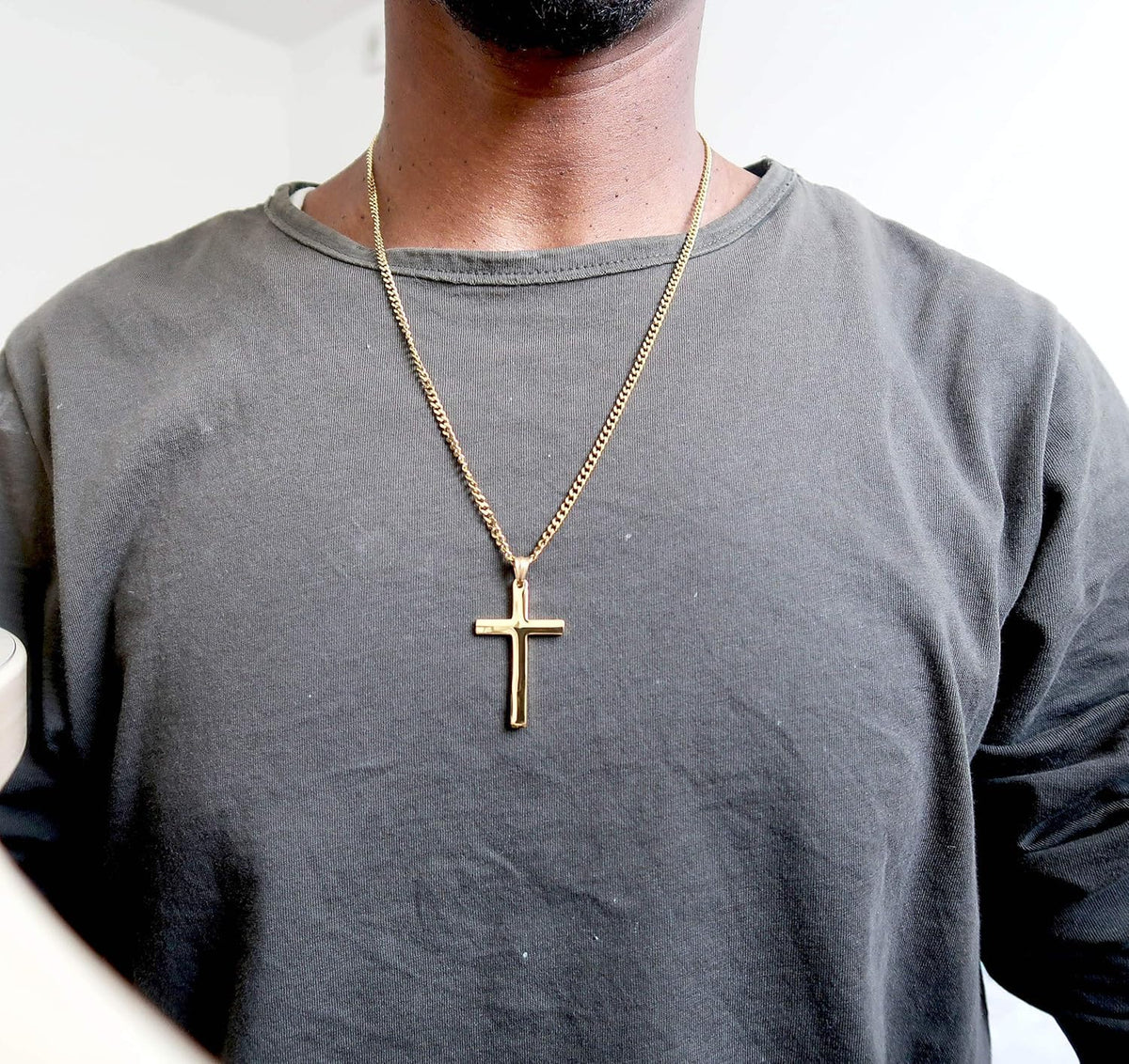 Flat Cross Necklace – 3mm Chain – 18K Gold