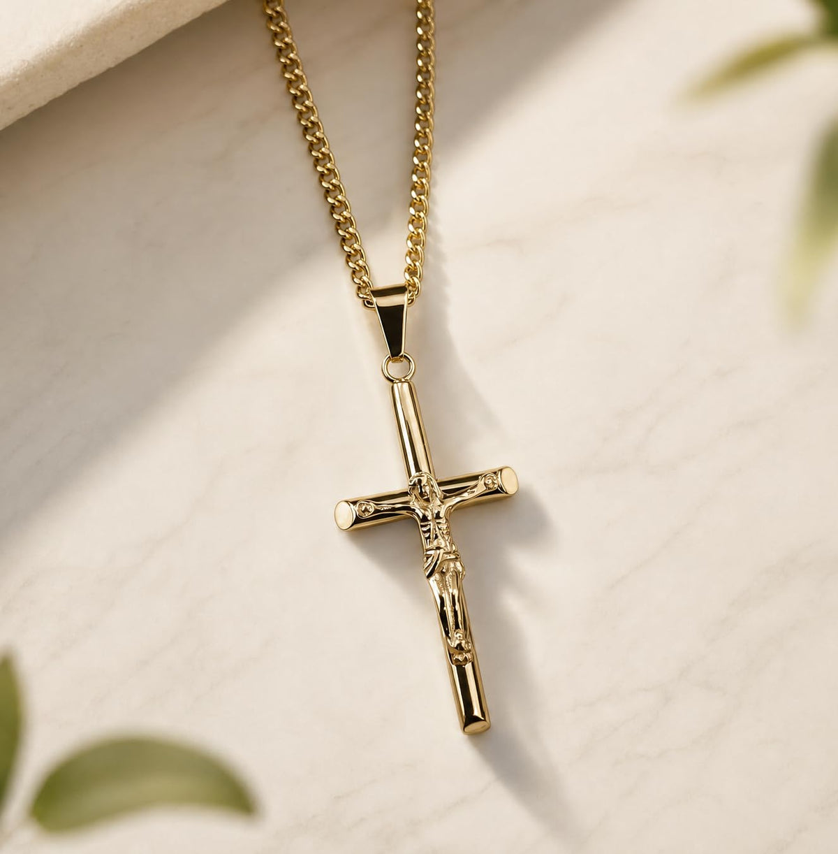 Crucifix Necklace – 3mm Cuban Chain – 14K Gold
