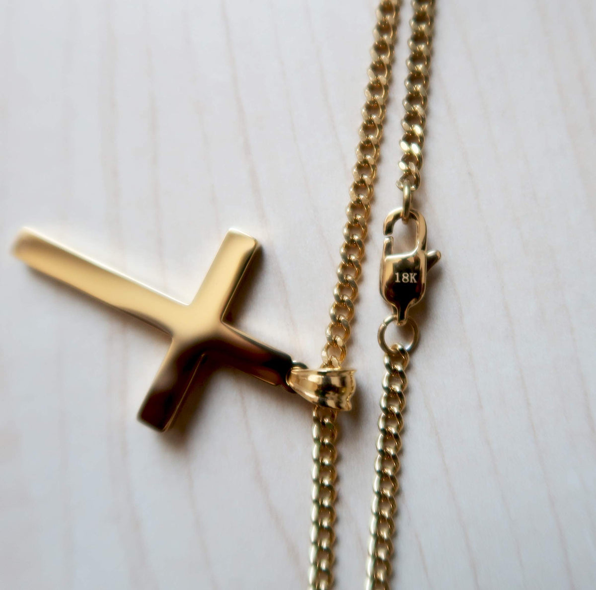 Flat Cross Necklace – 3mm Chain – 18K Gold