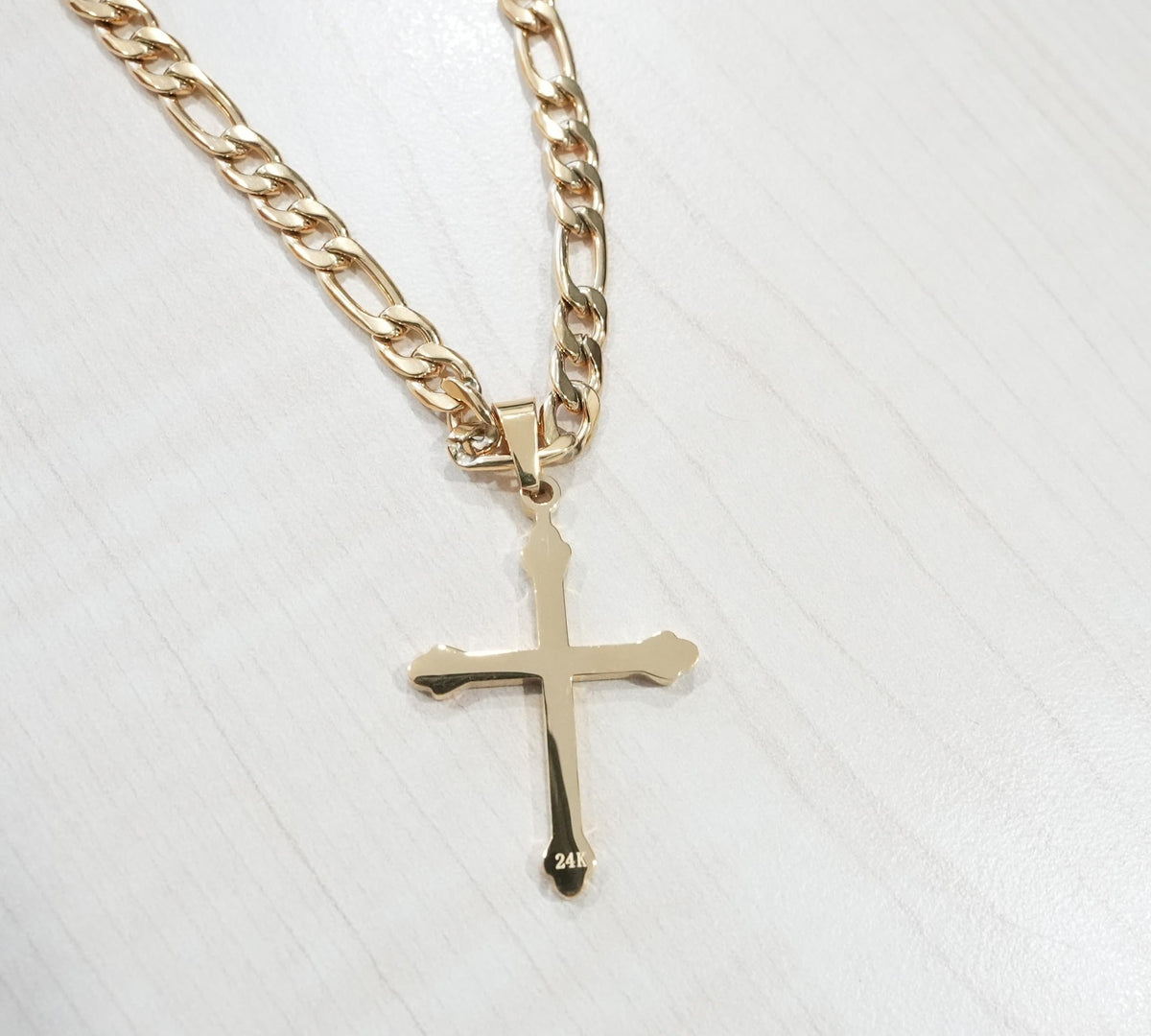 Budded Cross Necklace – 5mm Figaro Chain – 24K Gold