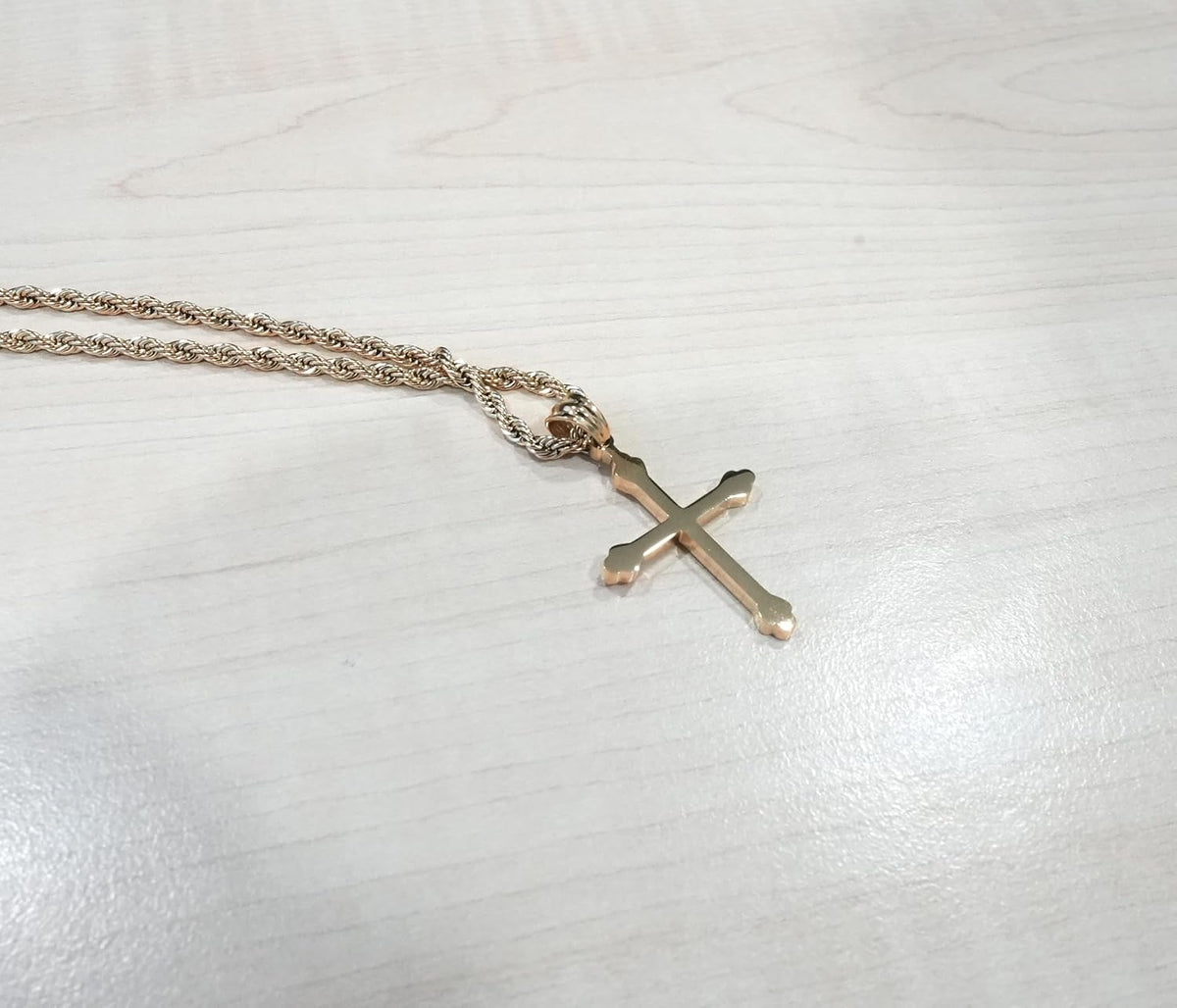 Budded Cross Necklace – 3mm Rope Chain – 18K Gold