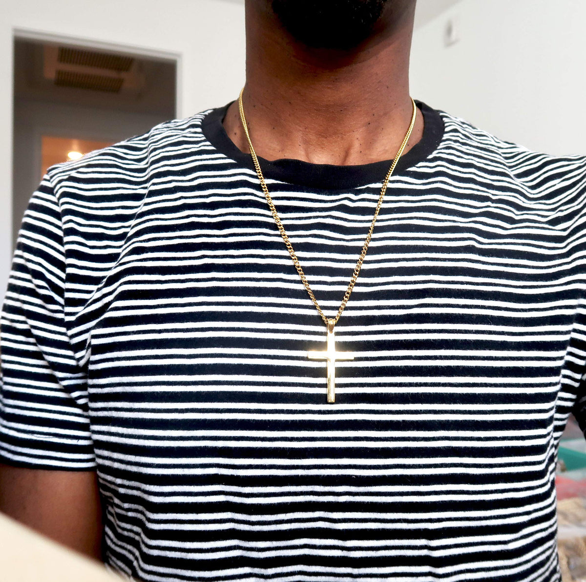 Large Flat Cross Necklace – Cuban Chain – 18K Gold