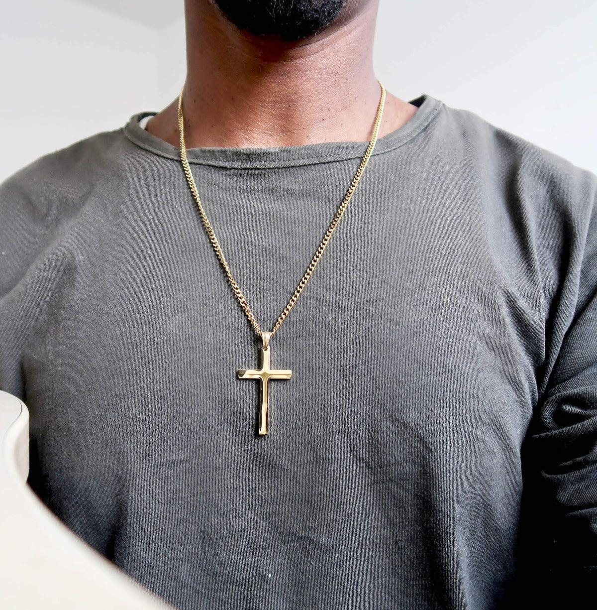 Large Flat Cross Necklace – Cuban Chain – 18K Gold